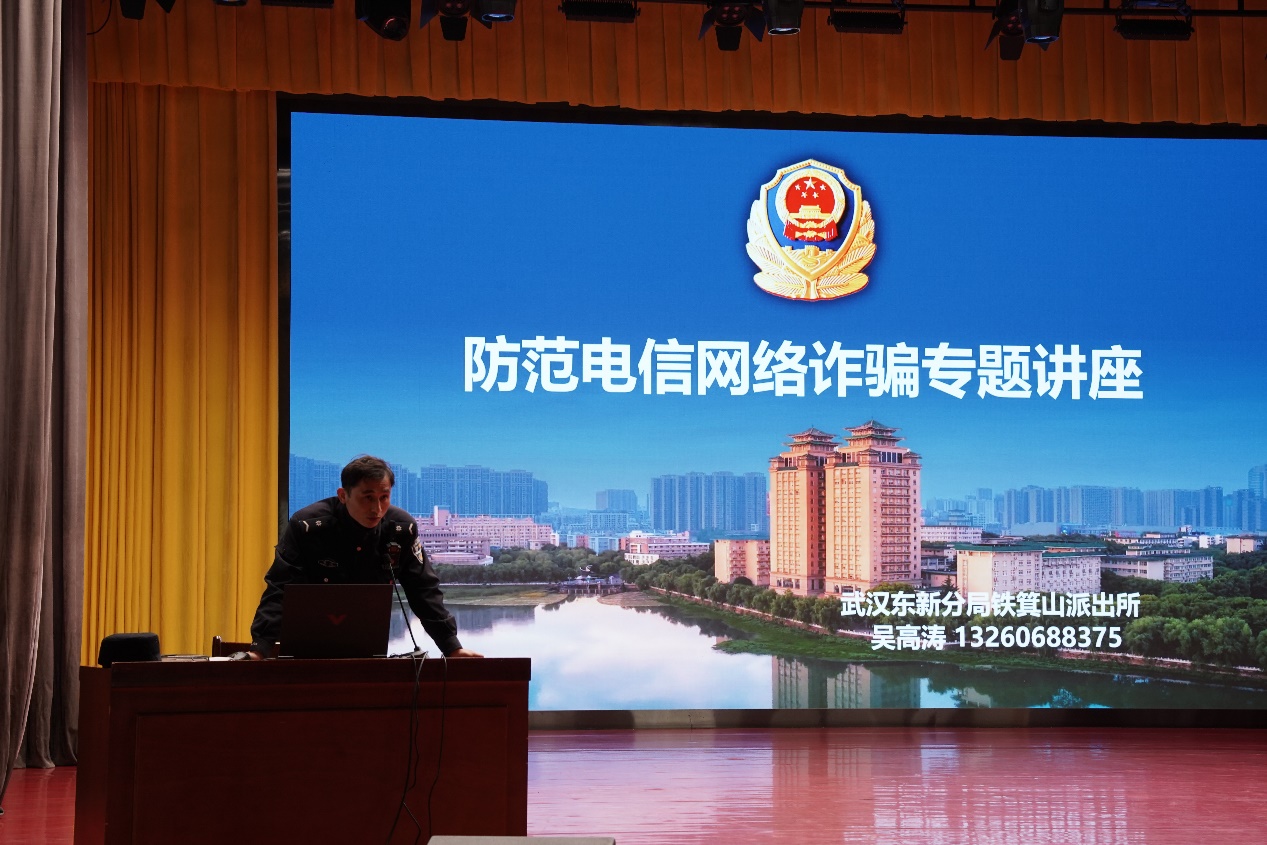 圖形用戶界面, 網站, 日歷描述已自動生成