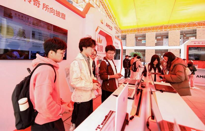 043A7959-opq3552833729