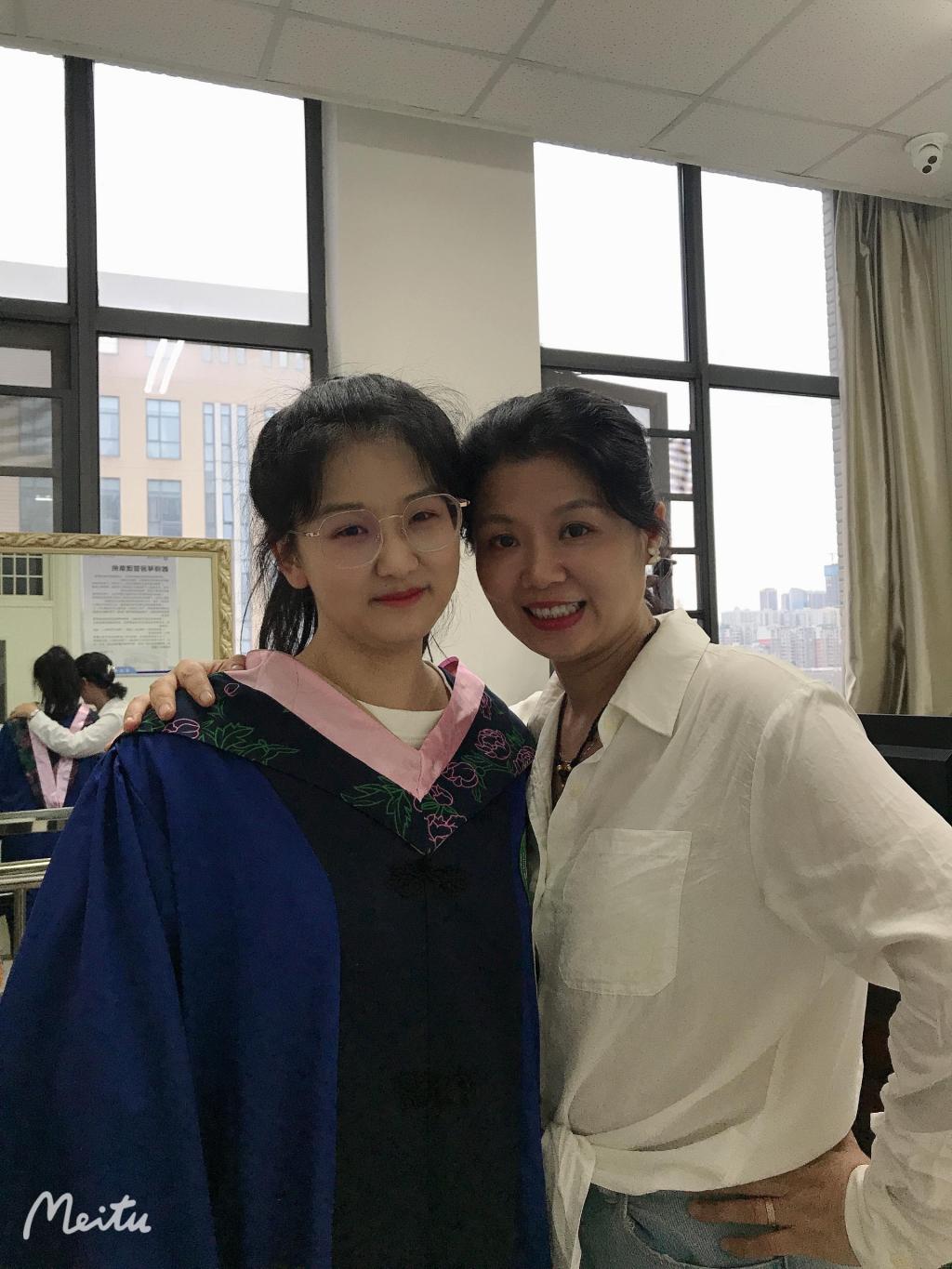 三全育人·微光丨第八屆“三育人”標兵、音樂舞蹈學院趙潔瑋副教授：教研之光與療愈之暖的交響