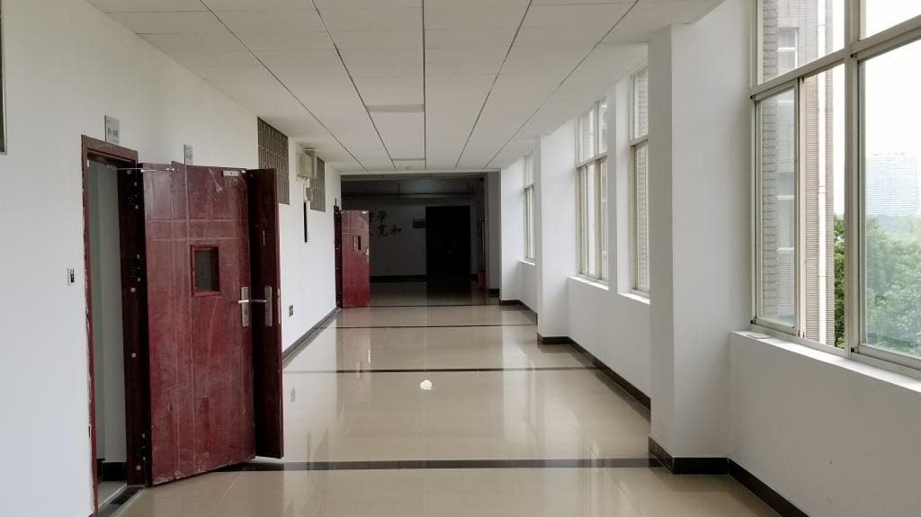 語言學習中心。 吳道興攝 語言學習中心。 吳道興攝